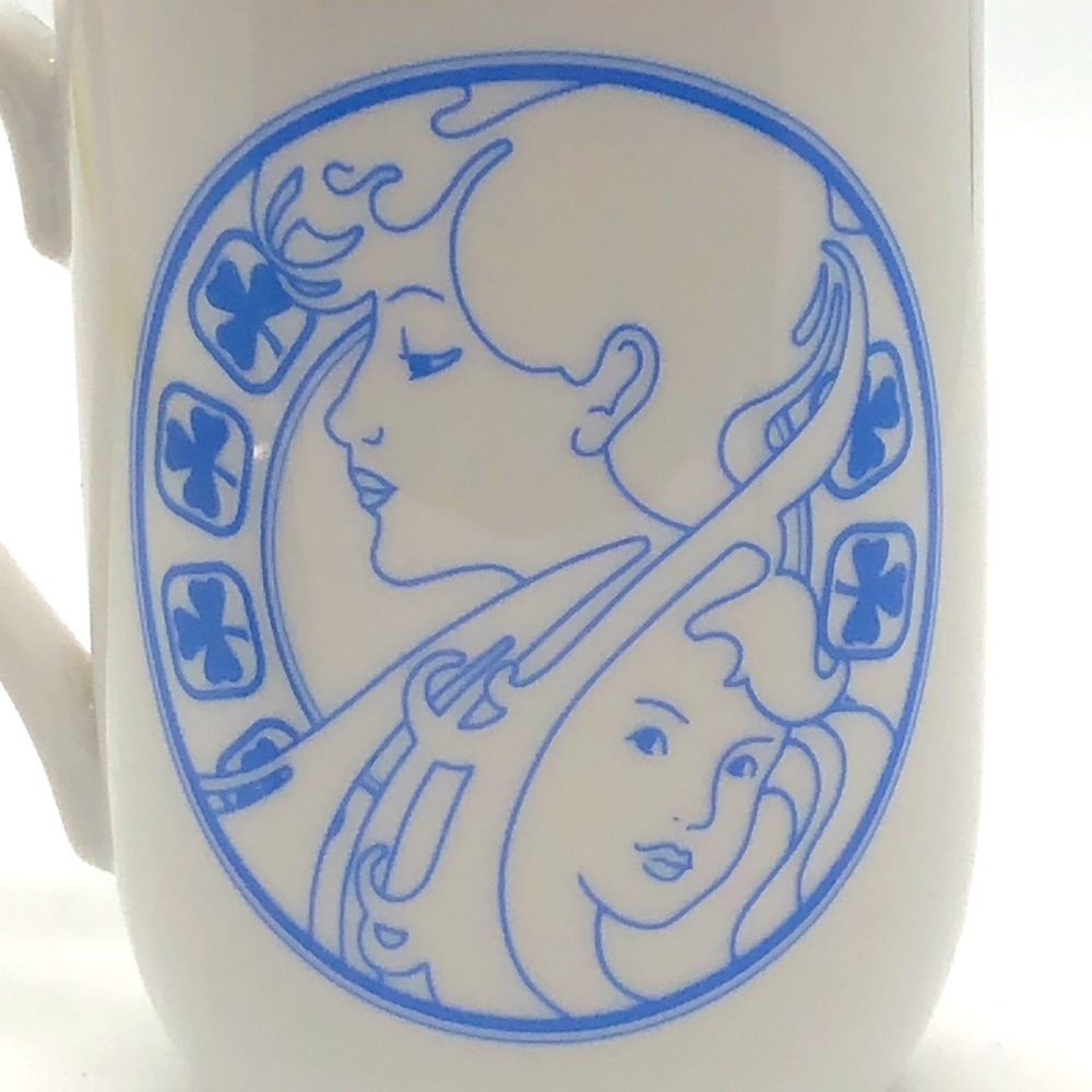 1970s Girl Guide Commemorative White Mug with Blue Logo and Girl Design - Picture 3 of 7